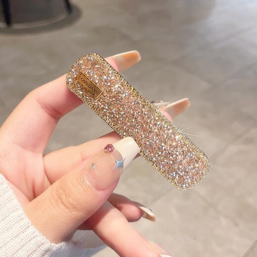 Tang Funi Korean rhinestone hairpin for women with side bangs and broken hair bb clip headwear internet celebrity 2025 new high-end one-word clip champagne color