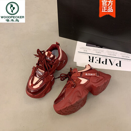 Woodpecker red thick-soled dad shoes for women 2025 new autumn year of festive versatile height-enhancing casual sneakers white 9906M plus velvet 36