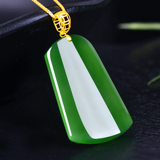 Ke Yu ki Qiu Hetian Jade Wuwu Brand Brand Brand Pendant Women 18k Gold Inlaid Wuwu Brand Jade Clabical Chain Модель 1 M9793Z