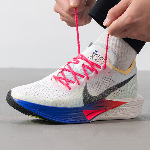 Nike (Nike) Herrenschuhe Frühling Neue Sportschuhe Vaporfly 3 Polster atmungsaktiven Rennschuhen Casual Schuhe HQ3219-902 HQ3219-902 40
