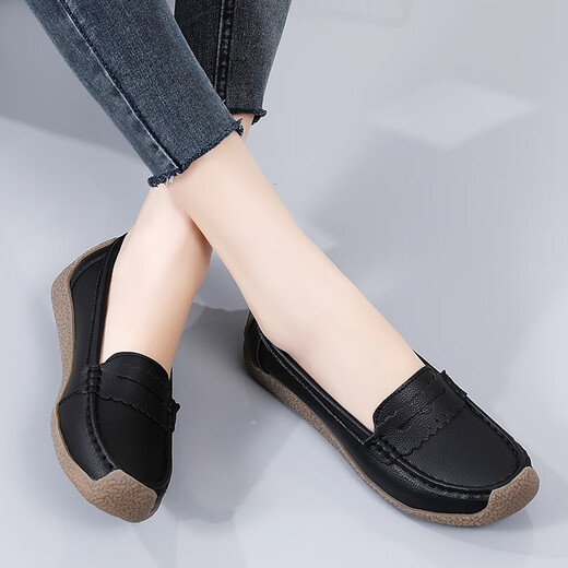 Mom's shoes spring and autumn super soft sole comfortable single shoes middle-aged and elderly women's shoes non-slip granny shoes ladies genuine leather beanie shoes black 36