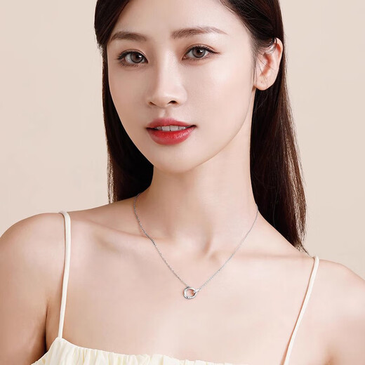 Ji Shizhe platinum platinum pt950 necklace for women, practical Chinese Valentine's Day birthday gift for girlfriend and wife. Platinum model - platinum necklace + Möbius strip pendant.