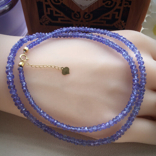 Popu light blue slightly purple tanzanite bead necklace bracelet glossy faceted elegant temperament complements skin tone women Fanta stone moonlight 18 gold faceted tanzanite necklace 4.1-5.8m