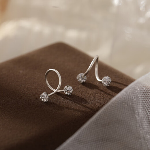 QMXDS999 sterling silver needle earrings for girls 2025 new niche unique high-end fashion pure silver earrings to support ear holes S999 pure silver earrings (4MM) pair