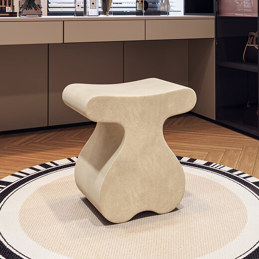 Airworthy original makeup stool bedroom chair makeup stool light luxury dressing stool high-end small stool dressing table stool seat off-white velvet shape 48*30*47