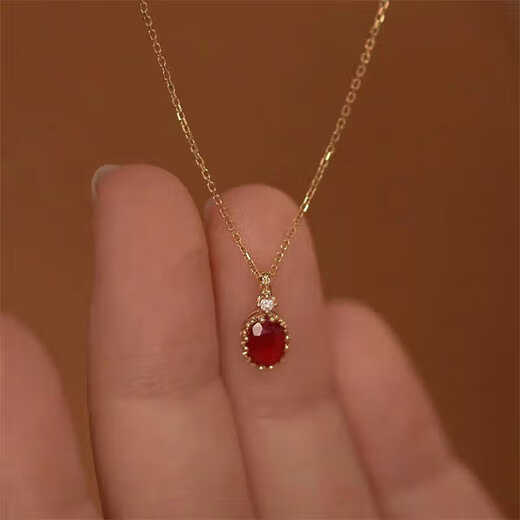 Hunter 18k gold inlaid pigeon blood stone necklace for women, French retro, compact, exquisite, light luxury, niche clavicle chain, red, choose bare stone for customization, contact customer service
