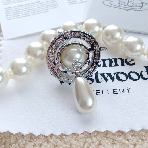 Vivienne Westwood (Vivienne Westwood) purchasing spot Queen Mother Necklace Star Same Style Flagship Authentic Saturn Pearl Necklace Gift Birthday Gift Silver-Saturn Pendant Clavicle Chain