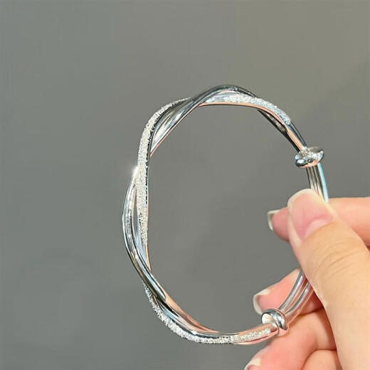 Chinese Valentine's Day gift Chinese Valentine's Day solid silver bracelet for women 9999 sterling silver bracelet solid Mobius flower for female students flower butterfly push-pull silver bracelet