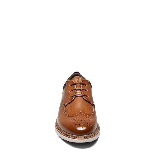Stacy AdamsSTACY ADAMS Boys Synergy Wingtip Lace Oxfords, Cognac Cognac 4 Big Kid