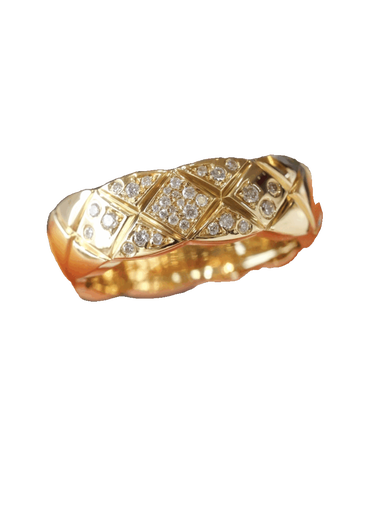 PENINSULA BEAR small fragrant rhombus ring 5 grams wide version AU750 18k gold 20 points diamond stacked cococruch 20 points with diamonds diamond color FG clarity VS No. 13 rice gold