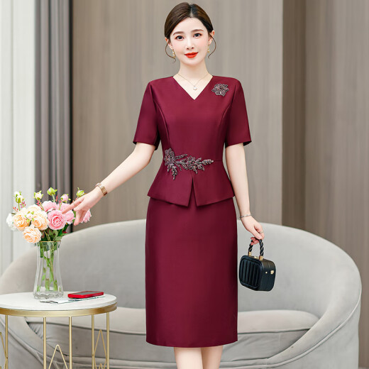 KISS YI XIUXI Los vestidos de suegra para banquetes de boda, nobles y generalmente pueden usar vestidos de verano pequeños y de alta gama para la boda de mayo Mamá 6913 manga de siete puntos [Borgoña] 3xl