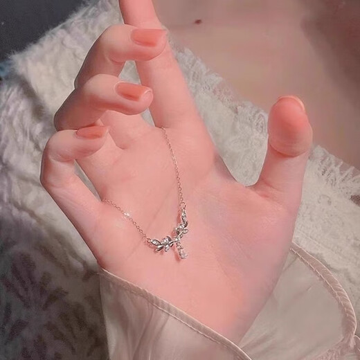 MENGDAILI999 sterling silver laurel necklace women's new light luxury niche clavicle chain pendant 520 Valentine's Day 999 sterling silver - camellia necklace