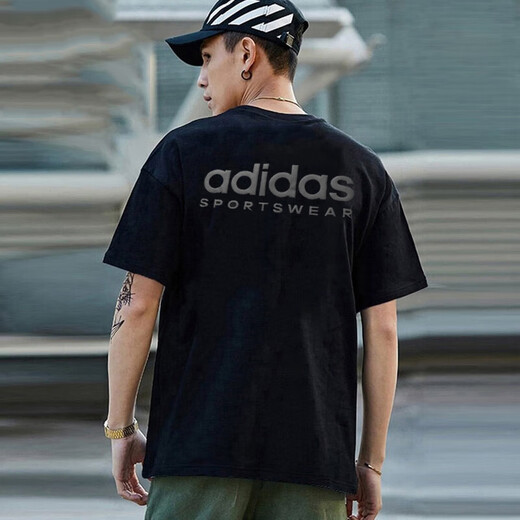 Adidas Camiseta de manga corta para hombre 2025 Ropa deportiva de verano Ropa casual holgada, cómoda y transpirable Top informal con cuello redondo IR5266 Negro S Recomendado 120-135 Jin Jin equivale a 0,5 kg