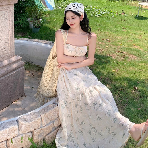 YIOU吊带连衣裙女2025年夏季碎花茶歇法式设计感显瘦长裙度假裙子9276 图片色 S