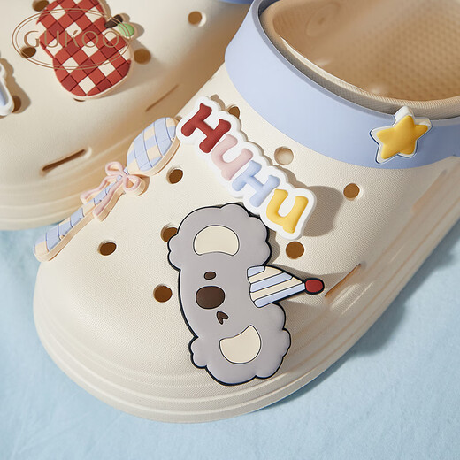 
Gukoo slippers for women in summer cute koala hole shoes new style non-slip women's home sandals beige 37-38