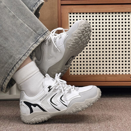 Chaussures féminines de Huili Nouveaux chaussures de randonnée de style respirant léger et polyvalence Chaussures de sport pour femmes blancs / gris / noir 38