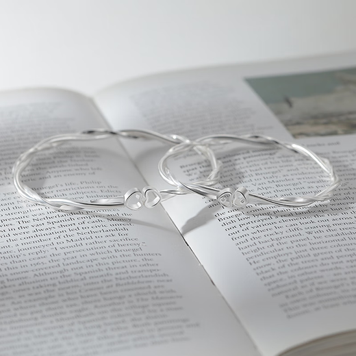 WOUG Möbius Ring Couple Bracelet Pure Silver Bracelet Men and Women Light Luxury Niche Chinese Valentine's Day Möbius Ring Bracelet Women's Bow Gift Box + Certificate