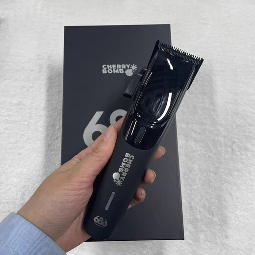 Kirschbombe Kirsche 686 Elektrische Push -Clipper Friseursalon Friseursalon Professioneller Haarschnitt -Verlauf Vollkopfschneider Haushaltsrasur Fader Cherry Universal Moderator Push