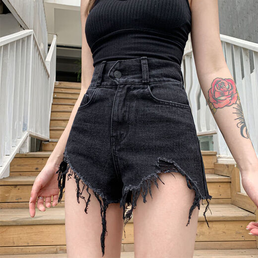 XCFREHT 9922 people have collected it. Summer new black denim shorts for fat mm women, large size, high waist, loose and slim, A-line, dark gray. Favorite store gives priority to delivery. L suitable for 105-115 Jin. Jin is equal to 0.5 kg.