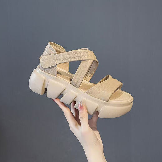 
Baichao Internet celebrity 2025 summer new fashionable and versatile thick-soled women's sandals wearing casual sports beach cool black 9928 35