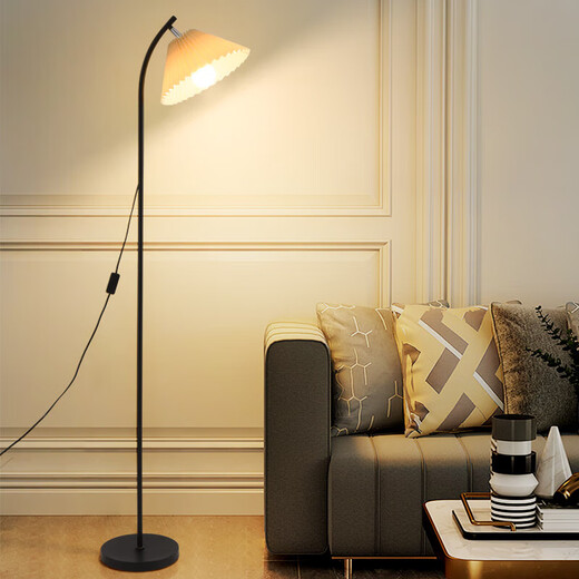 Grand View Garden Faltenstock Lampe LED Postmoderne kreative Wohnzimmerlampe warme Atmosphäre Schlafzimmer Nachtlampe Guangdong Zhongshan Lampe 1396-Drei Farben-7W