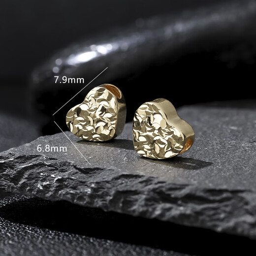 Qianjun 18K plain gold crushed ice ice fish scale engraved sparkling love double-sided pendant sweet age-reducing fresh necklace pendant light gold ready stock