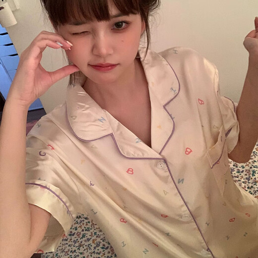 Langsha Summer Dünn Ice Seide Pyjamas Frauen Kurzarm 2025 Neuer Sommer Einfacher Buchstaben bedruckt Seiden Home Kleidungsstück YFY-9904 [Cool Feel] M [Vorgeschlagen 80-100Jin [Jin gleich 0,5 kg]]