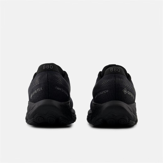 NEW BALANCE新百伦 24新款男运动鞋 880v14 GTX 透气缓震抓地防水 男士跑步鞋 黑色 Back with Phantom 标准40/US7