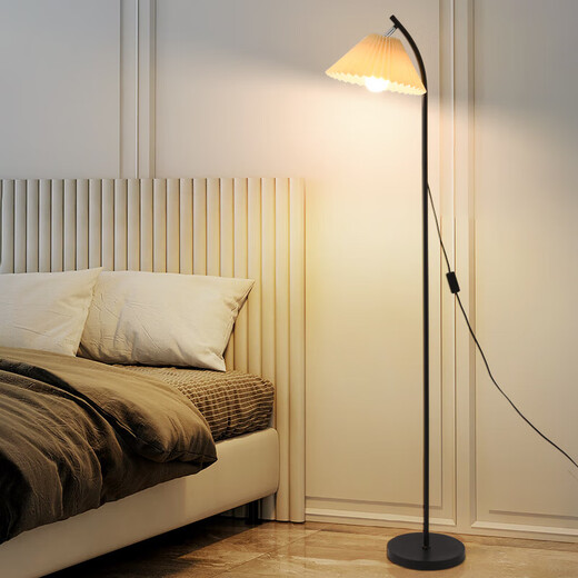 Grand View Garden Faltenstock Lampe LED Postmoderne kreative Wohnzimmerlampe warme Atmosphäre Schlafzimmer Nachtlampe Guangdong Zhongshan Lampe 1396-Drei Farben-7W