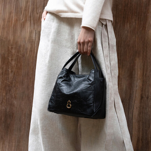 Banpo Decoration (Bampo) [mismo estilo en Han Xue] Nuevo estilo de perfección de la canasta de vegetales con la primera capa de cuero de vaca de cuero original de un solo hombro para la bolsa de moda de moda para mujeres poria Cocos White (patrón de mano)