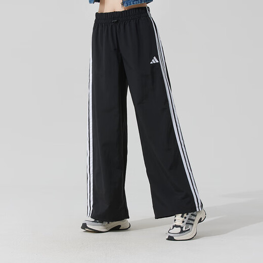 阿迪达斯 （adidas）女装运动套装25春季新款三条纹圆领短袖T恤直筒长裤运动裤 两件套 JY7612+JE1306 L