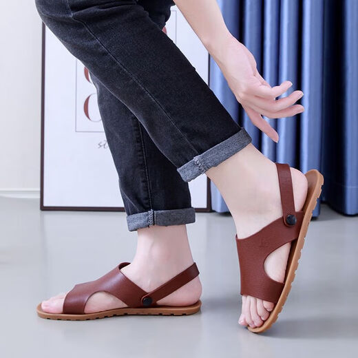 Balombeer Vietnam Importadas zapatillas para hombres de goma para ropa de verano Anti-Slip Casual Sandals Sandalias de una línea Tendencia de hombres Wenzhou Zapatos Negro 686-3 43 9 tamaños