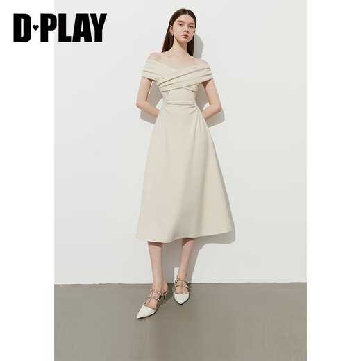 
DPLAY 2025 summer new red dress with women's temperament slim long toast dress dress popular summer clothes cream apricot M