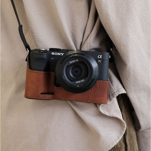 
Suitable for Sony 7 camera bag micro single protective cover leather case 7374 genuine leather 96400 base A7C Crazy Horse leather [Leather base]