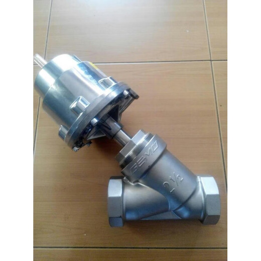 
He Jiangong is suitable for Shandong Xinhua Equipment 514 15D 20D 25D 13751 pneumatic valve Angle seat valve 1/2 inch pneumatic valve