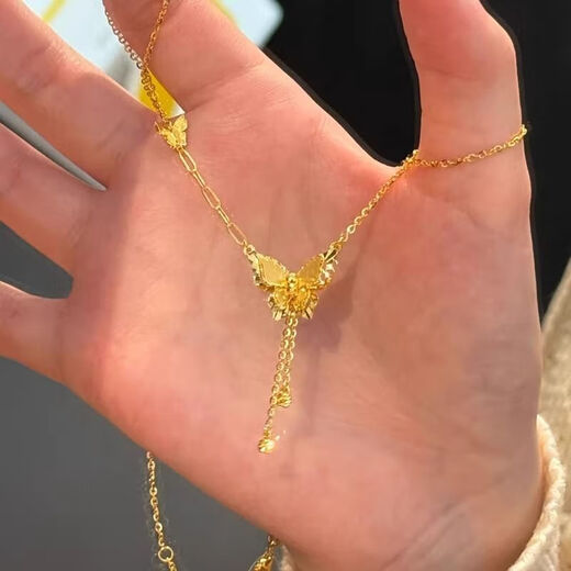 BZK9999 Gold Butterfly Necklace for Women 2025 New Pure Gold Fashion Clavicle Chain Valentine's Day Gift for Women Butterfly Necklace 1.56g