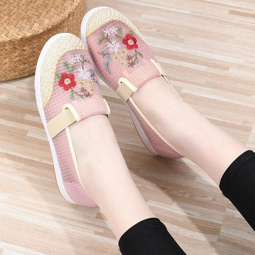 Woodpecker summer new style mesh breathable ancient style Hanfu women's shoes old Beijing cloth shoes women's mesh breathable mother's embroidered shoes off-white 37