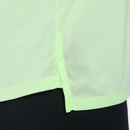 Camiseta de manga corta Nike (Nike) para hombres 2025 Summer NUEVO ARRIBA SPORT ARRILLABLE CORRER BODING BODYSUit HV5204-701 ligeramente amarillo y verde M /170 /recomendado 110-130Jin [Jin equivale a 0.5 kg]