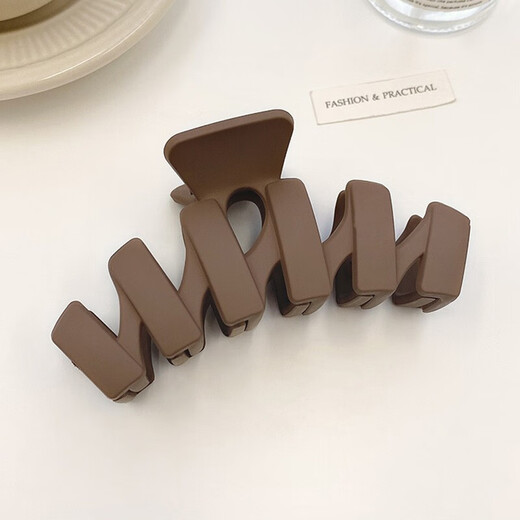 Xiangwan Korean internet celebrity simple hair clip grab clip for female large shark versatile clip available in all seasons Coffee color clip