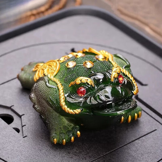 Xu Nian tea pet ornaments golden toad boutique can raise color-changing tea set Pixiu accessories tea table tea tray color-changing auspicious Pixiu baby