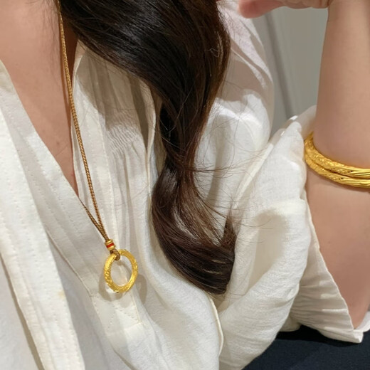 Huaiyin's new 18k gold pendant Qiankun circle necklace new Chinese style pendant Nezha same style for men and women gift clavicle chain Golden Qiankun circle pendant + light coffee color