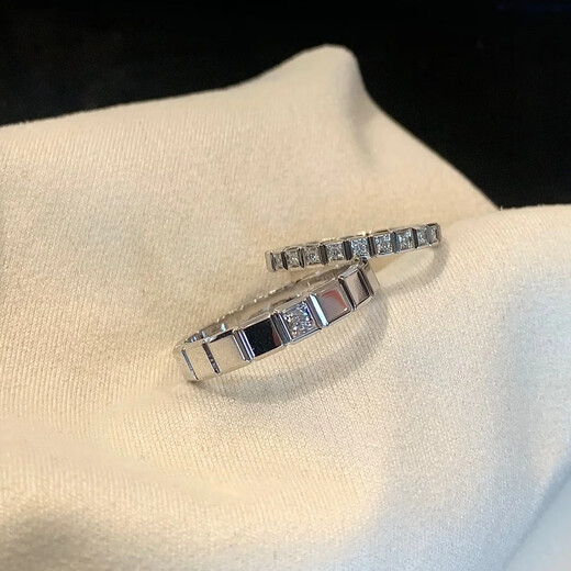 Feiyu 18k gold ice cube ring couple ring rose gold light luxury ins advanced men and women all-match square-shaped index finger ring narrow version diamond-free platinum ring US size 5 (country code 10-11)