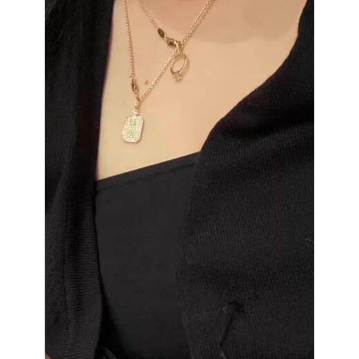 Chi Xing high-end HW necklace HW18K full diamond logo perfume bottle letter four-leaf clover pendant clavicle chain for women white gold