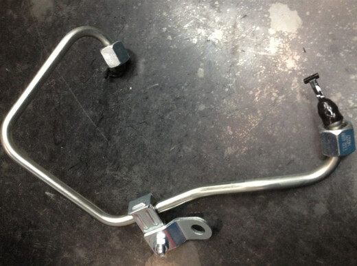 
Yusenyi adapts to heavy truck Man engine 201V10301-6189 high-pressure oil pipe pump-rail MC11