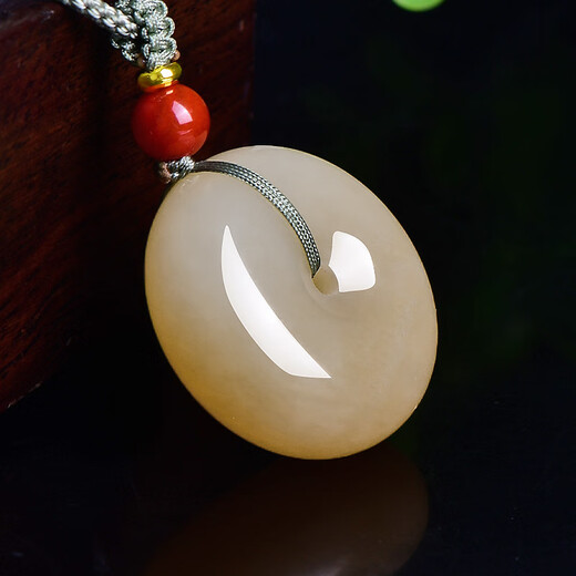 Gua, please guarantee the price 618 Hetian jade pendant, many peace buckles, Hetian jade pendants, men and women, round jade necklaces, about 26 mm, H1656q