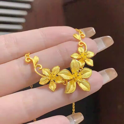 MHFDO Sanshenghua Necklace Temperament Gold-plated Three-dimensional Flower Pendant Women's Clavicle Gardenia Necklace