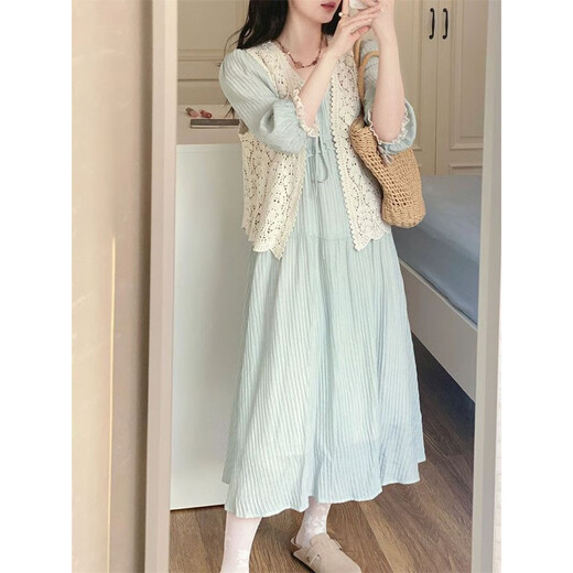 COLORFUL GEMS summer French hollow cardigan lace dress two-piece set 9758 light green dress L recommended 101-120Jin Jin equals 0.5 kg