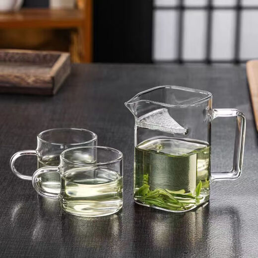 ENSHOUSU Épaissined carré Crescent Verre Fair Cup de thé domestique Diviseur de thé à la chaleur Fleurée de thé à la chaleur Ensemble accessoires de thé Kung Fu Filtre Thé 12023 MODE CRYPTION THE-258ML Square Moon