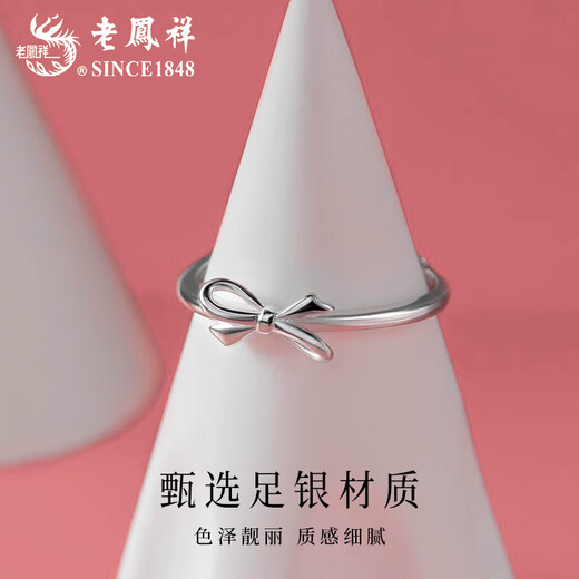 Lao Fengxiang Pure Silver Bow Ring Women's Light Luxury Elegant Open Ring Valentine's Day Birthday Gift for Girlfriend and Lover Bow Ring