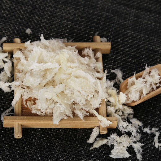 Dried bird's nest shattered, traceability, dry bird's nest shattered, Malay/Indonesia imported tonic products for pregnant women and elderly people without hair picking gift box 9A bird's nest strips 20 grams, free peak sugar, red dates